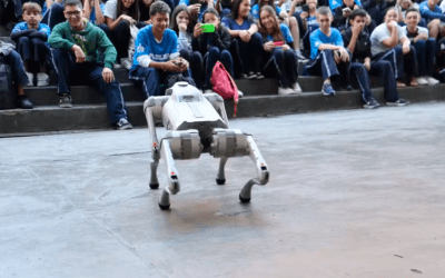 Cão-robô com inteligência artificial está em teste em escolas de Sorocaba,  auxiliando na segurança e ajudando alunos: