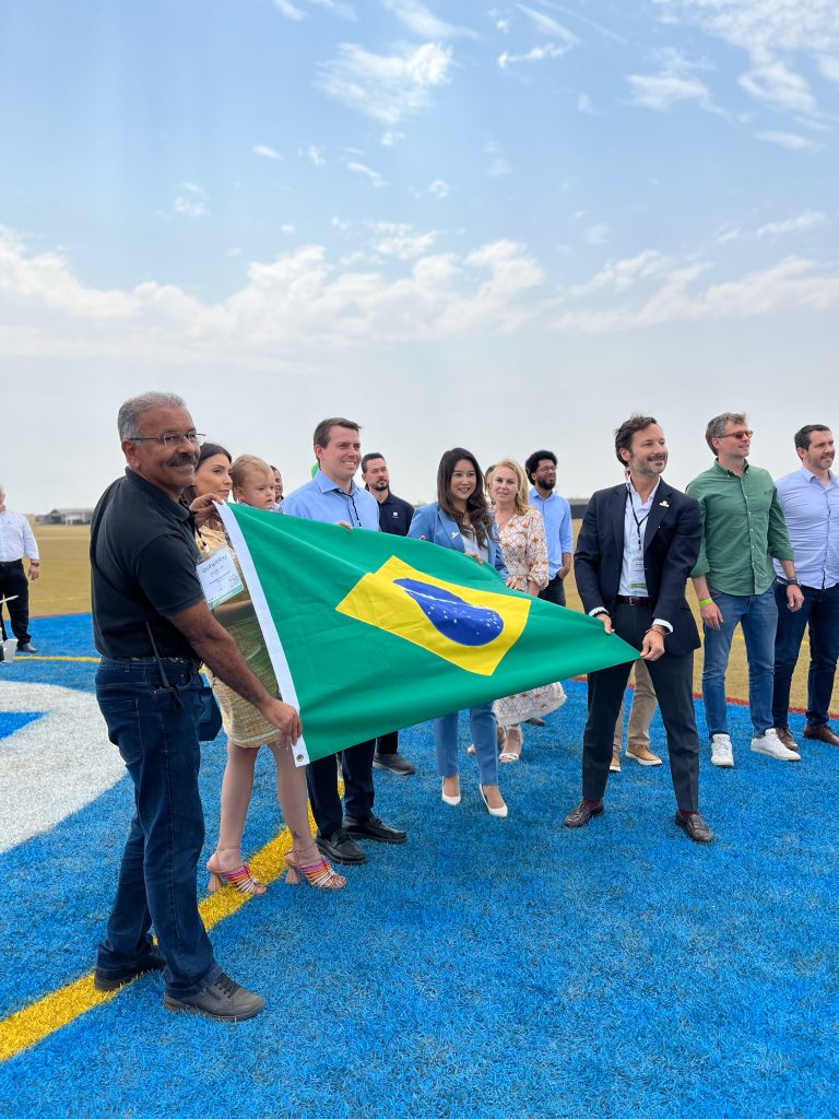 Equipe Gohobby e Ehang