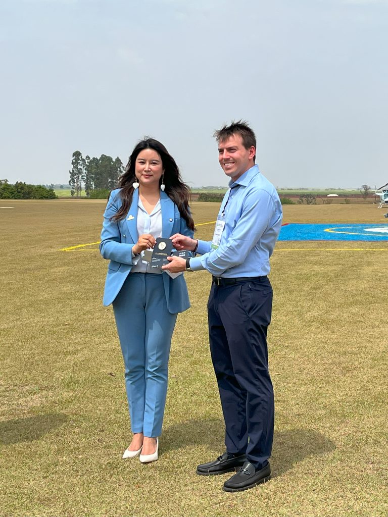 Adriano Buzaid, CEO Gohobby Future Technology e Victoria Jing Xiang, COO da eHang na Europa e América Latina