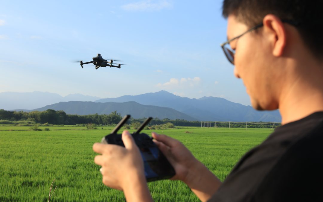 As 5 profissões mais promissoras criadas pelo mercado de drones para 2025